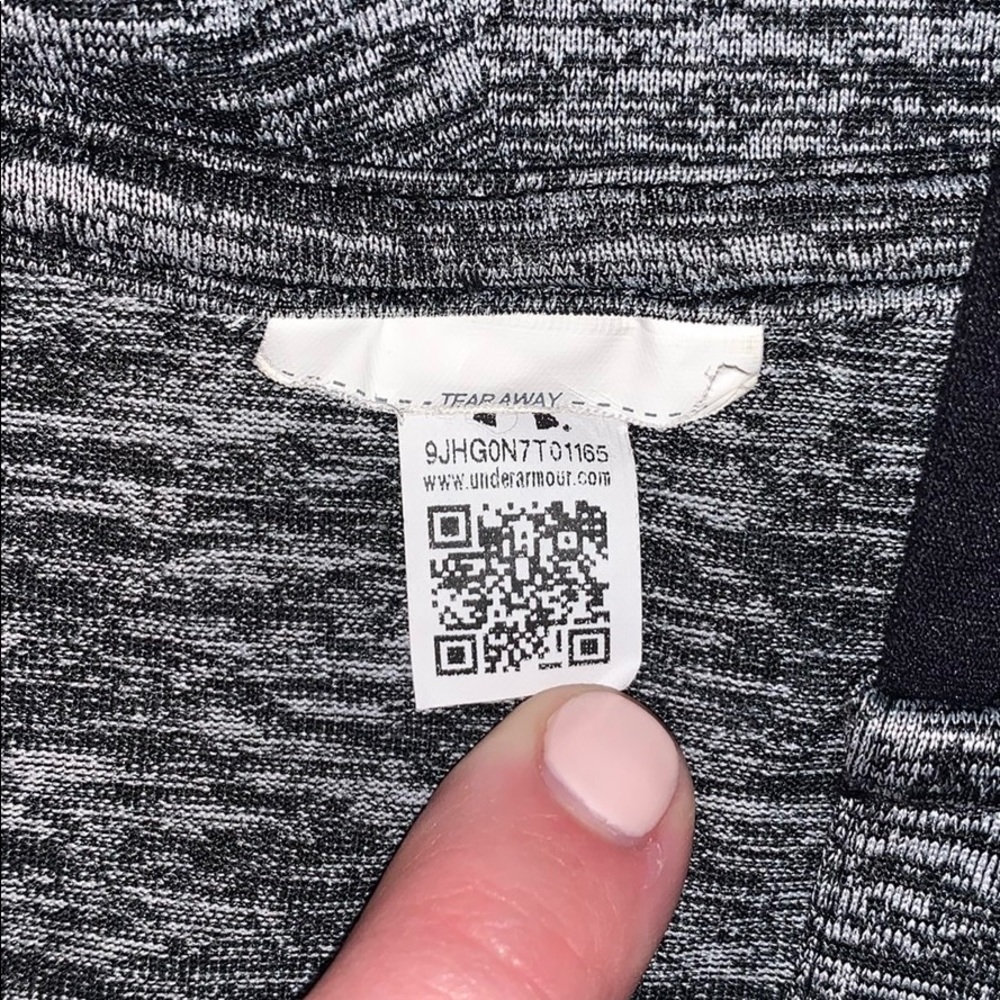 Lightweight Under Amour Pullover - image 3